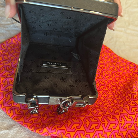 Tory Bursh Black Crystal Adele Hardshell Clutch - Picture 12 of 13